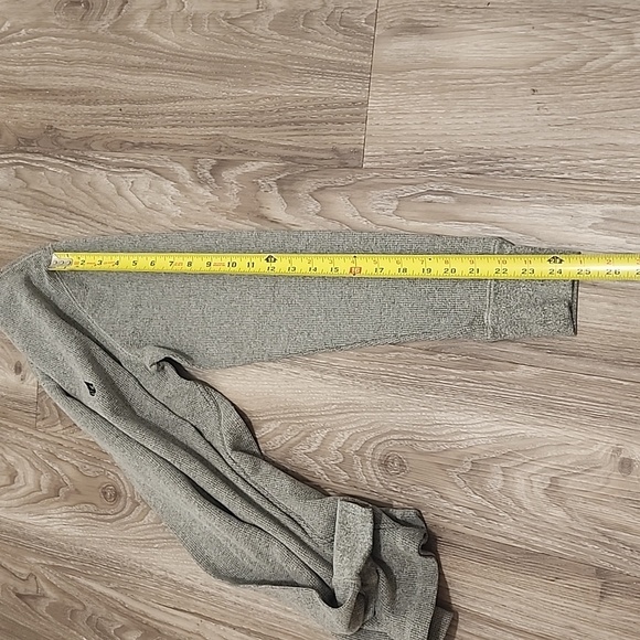 Grey Volcom shirt - Picture 10 of 11